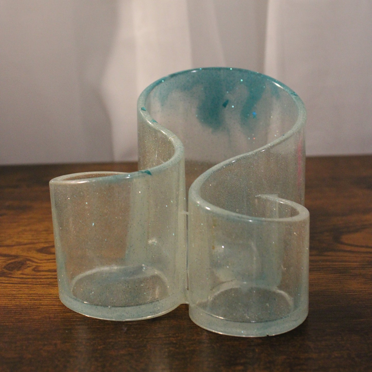 Resin Holder