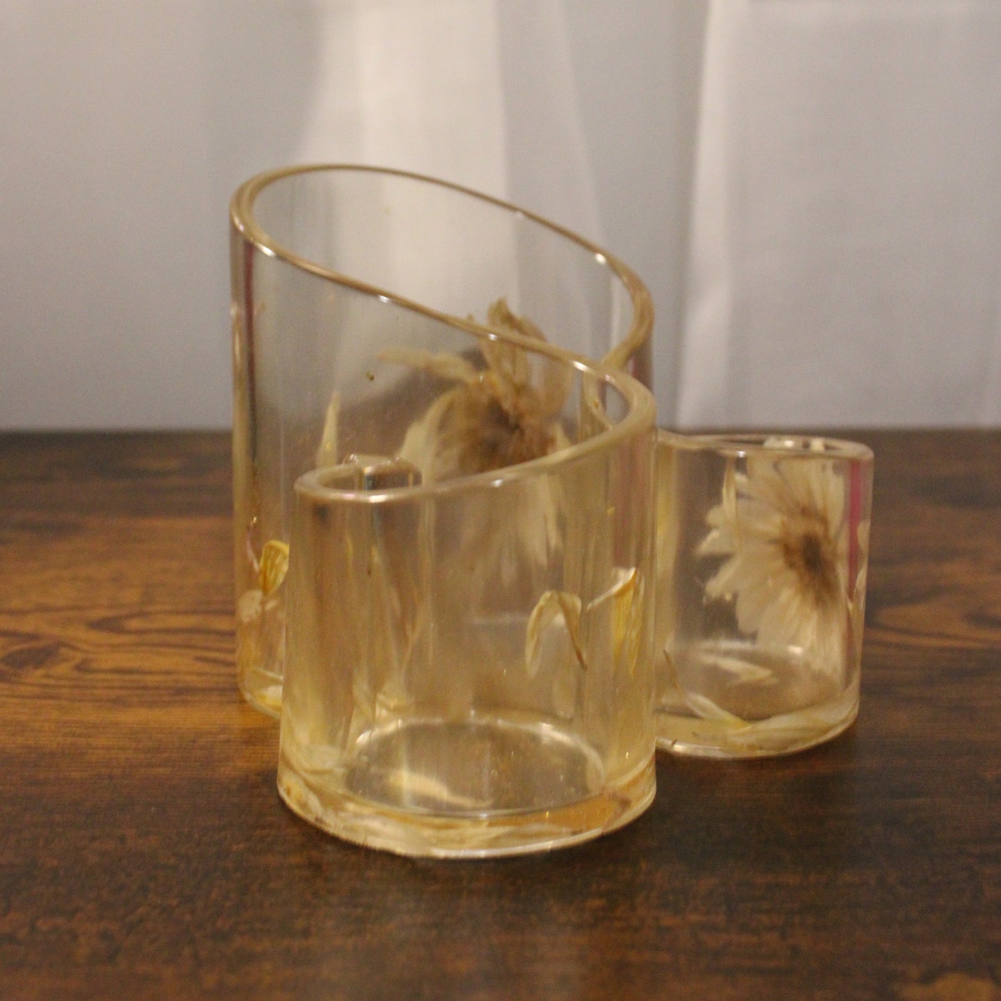 Resin Holder